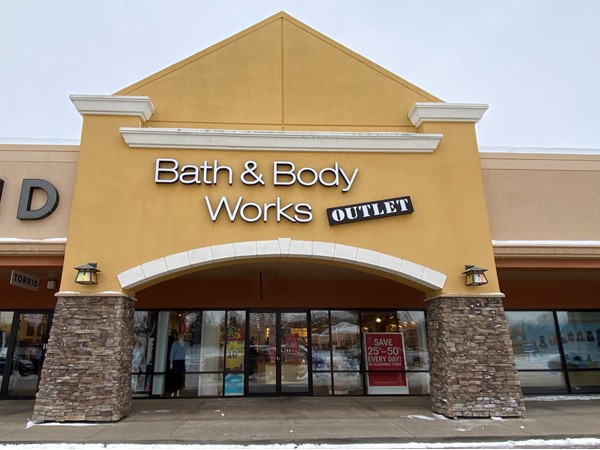 Bath & Body Works has all the good smells!