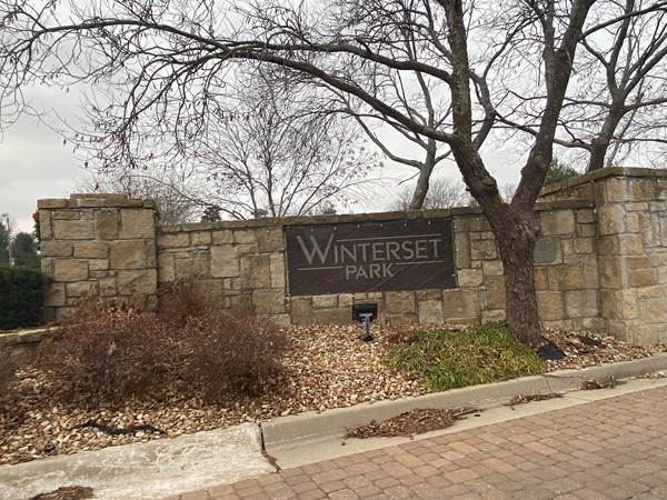 Entrance to Winterset Park