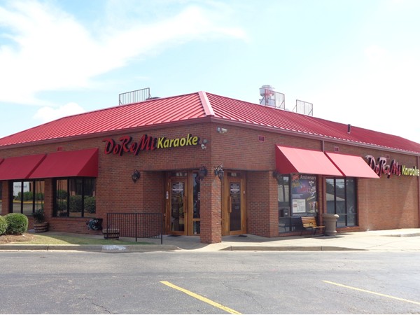 Looking for a fun night out on the town? Try Do Re Mi Karaoke on Vaughn Road