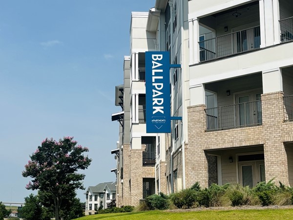 The Ballpark Apartments are located right in the heart of the downtown area of the stadium