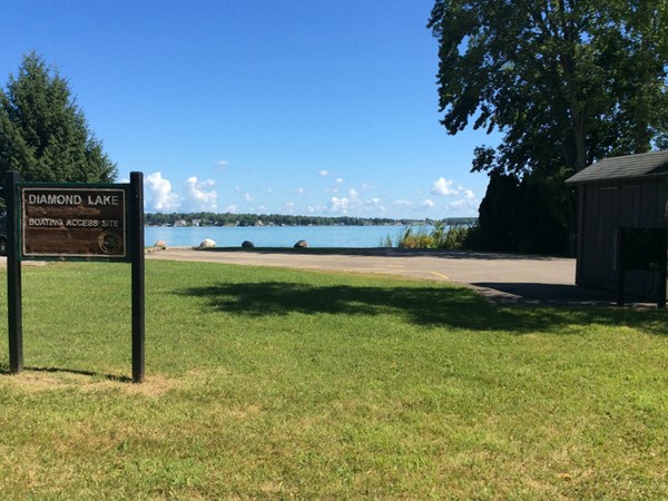 DNR boat access on Diamond Lake off Lake Street. Site has a restroom and a great lake view