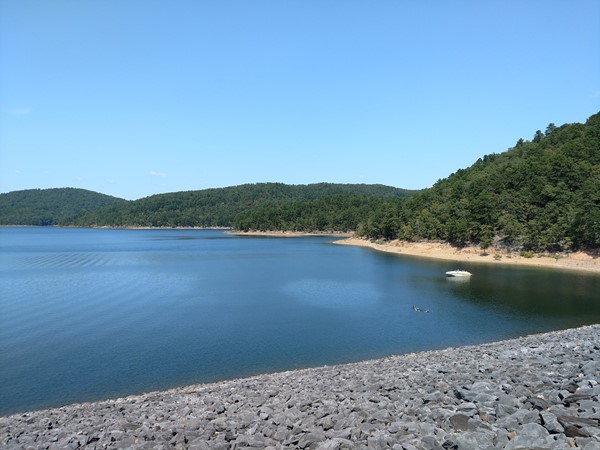 Carpenter Dam on a beautiful sunny day
