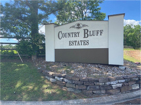Country Bluff Estates sign just off Fall Creek 