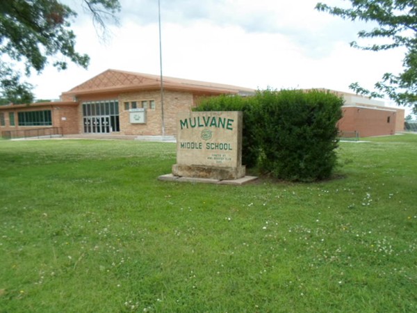 Centraly located Mulvane Middle School