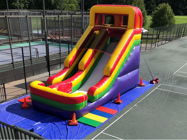 End of summer fun for all the member's kids and grandchildren: brunch, pool and bounce house 