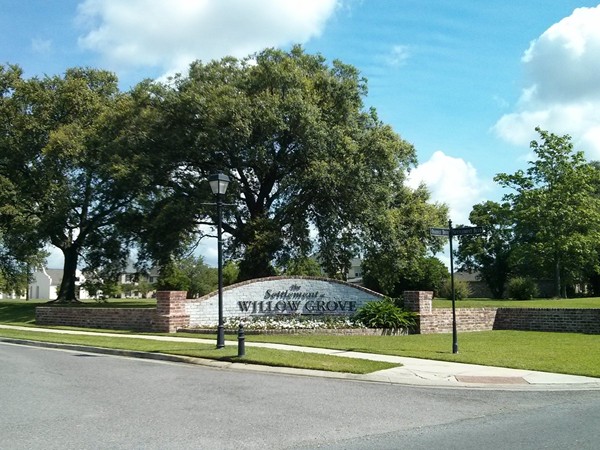 Entrance to The Settlement at Willow Grove, entrance off of Perkins Road