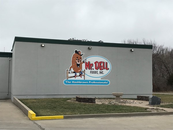 Mr. Dell Foods, Inc. Home of the hashbrowns