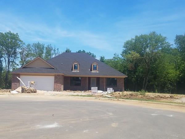 If you're looking for new construction homes in Glenpool check out The Pines at Glenpool 