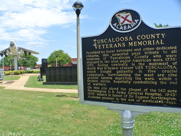 Information about Vietnam Memorial at University Mall