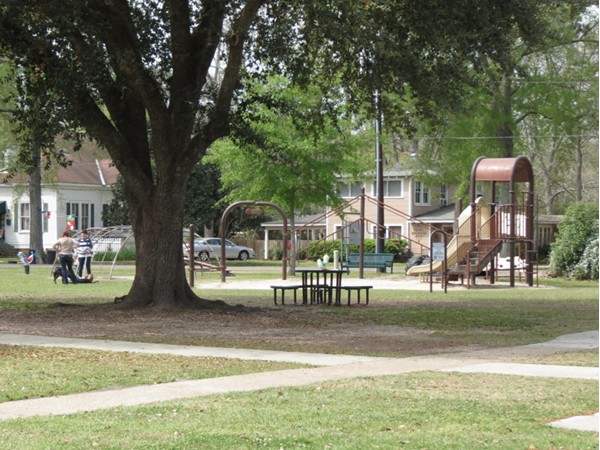 Take the kids to relax after school in this peaceful park in downtown Ponchatoula