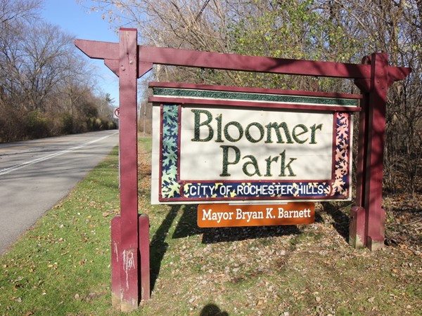 Bloomer Park is in walking distance