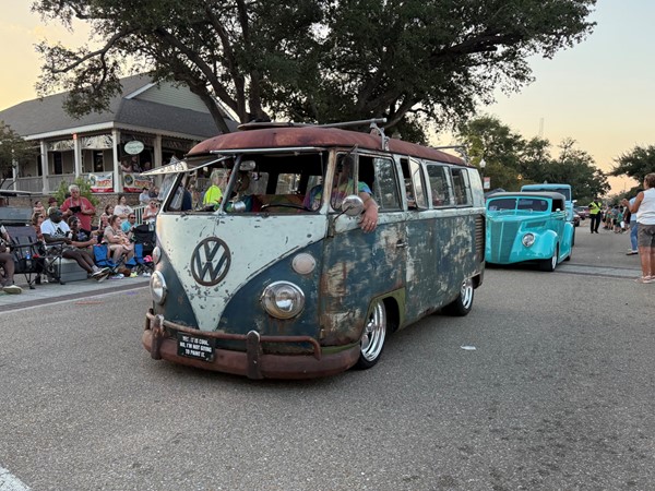 Cruisin’ the Coast in Downtown Long Beach:  Mississippi Hippie