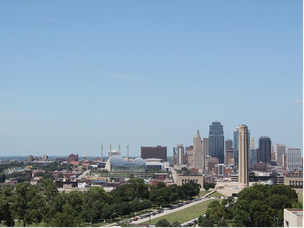 Downtown Kansas City from the Park Reserve Condominiums