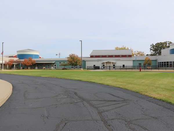 Country Side Elementary School in Byron Center