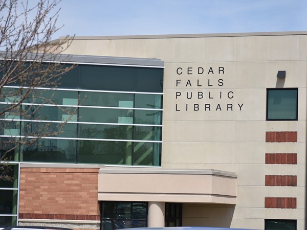 Cedar Falls Public Library is on Main St in Cedar Falls and has books and activities for all ages
