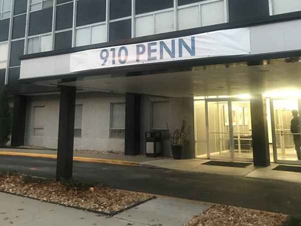 Quality apartments at affordable prices here at the 910 Penn apartments
