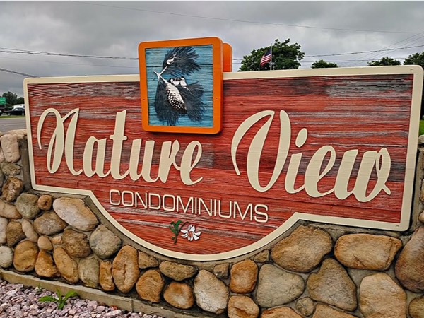 Nature View Condominiums. Convenient location and stress free living