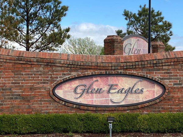 Houses are selling quickly in Glen Eagles 