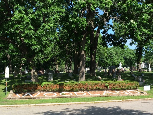 Entrance to Woodland Cemetery 