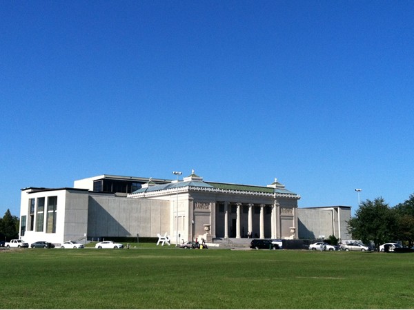 There is a great art scene in New Orleans! Explore what the New Orleans Museum of Art has to offer