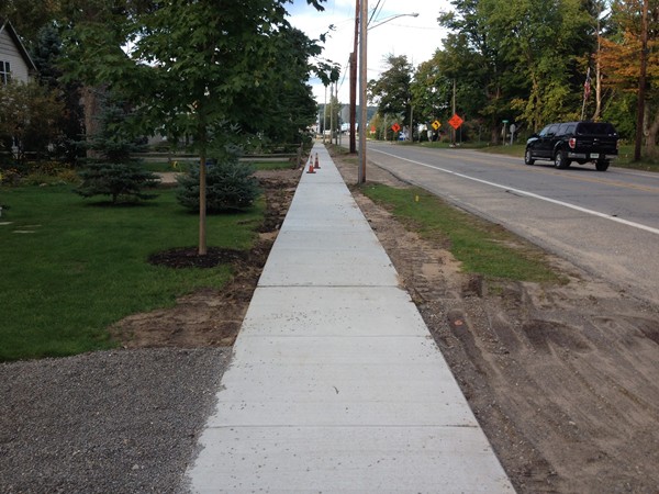 New sidewalks for the village of Walloon