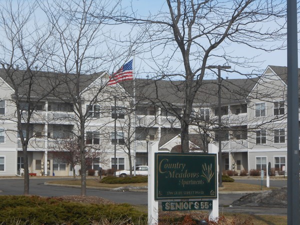 Country Meadows Apartments: Beautiful new senior housing