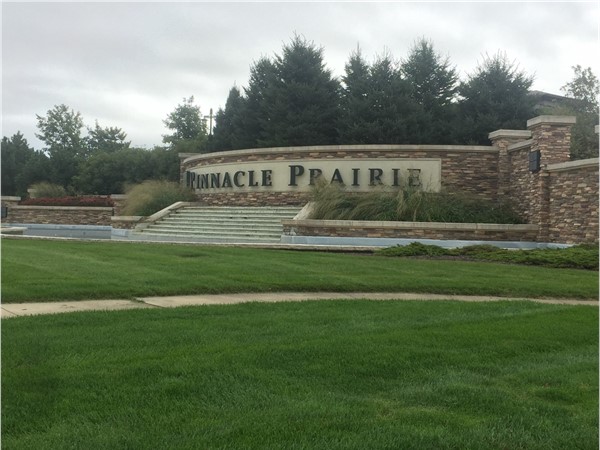 Pinnacle Prairie development features residential, services and commercial locations