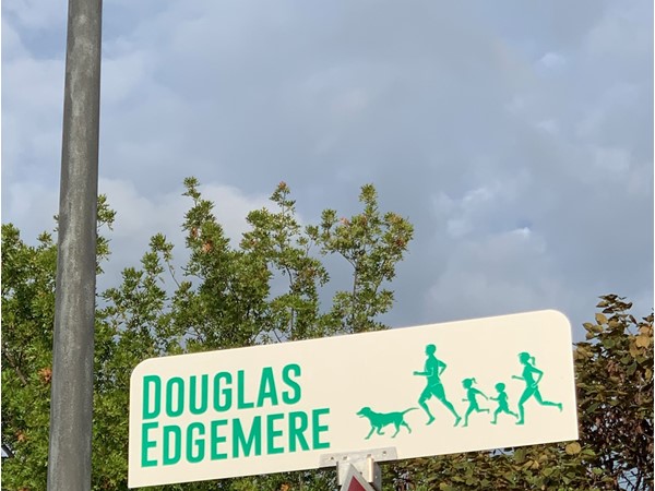 Live and play right here! Douglas-Edgemere area
