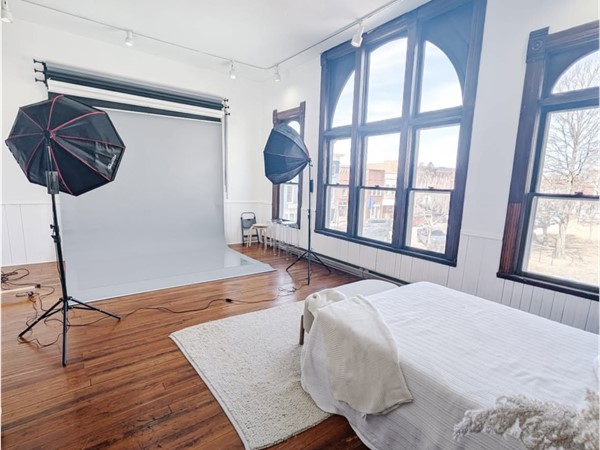 The Wildflower is a natural light studio located in charming Downtown Liberty