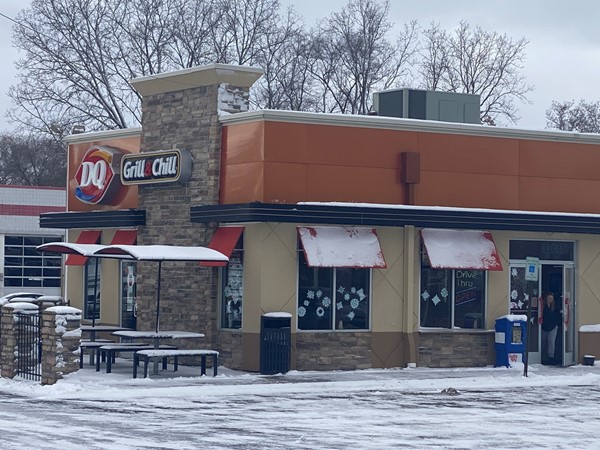 DQ Grill & Chill providing great atmosphere!