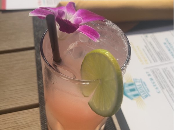 Marina 27 Happy Hour brings the upscale to the patio 
