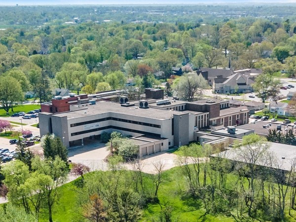 Fabulous shot of MercyOne Cedar Falls Medical Center on College Hill