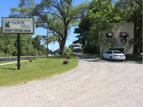 The Tabor Hill Tasting Room is a small shop to taste different regional wines