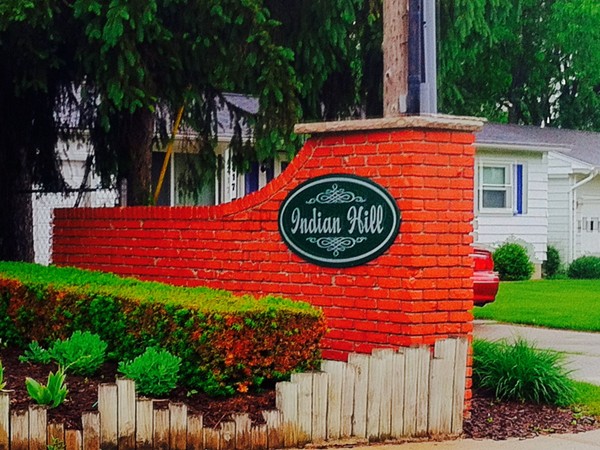 Entrance to Indian Hill Development in Grand Blanc