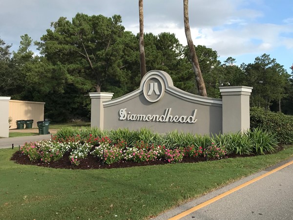 The beautiful entrance to Diamondhead is a glimpse of all the elegance and charm that is within