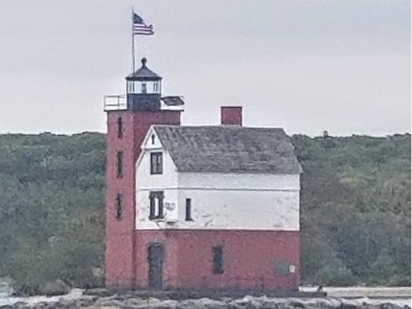 Lighthouse from ferry crossing 