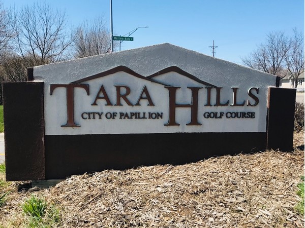 The beautiful neighborhood of Western Hills has the Tara Hills Golf Course intertwined within it 