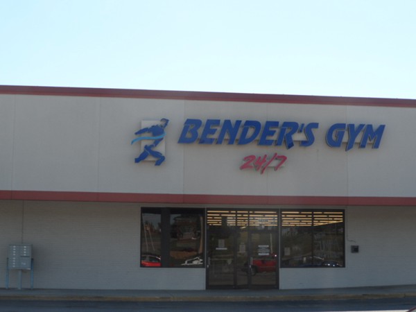 Benders Gym, Guntesville City across from high school 24/7