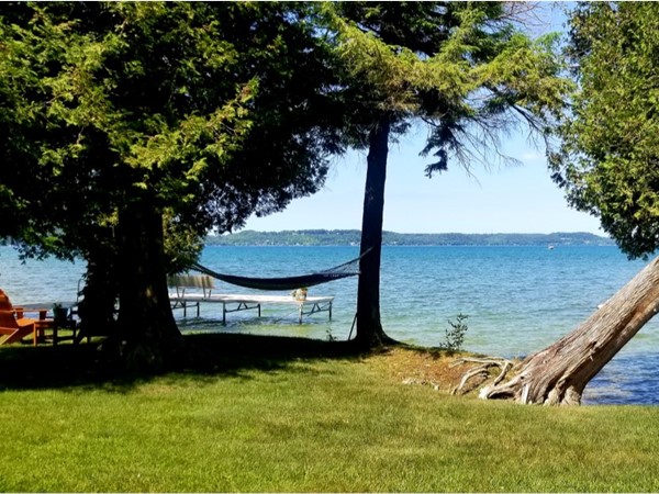 What a perfect little spot for some nice relaxation on Torch Lake