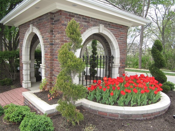 Tremont Manor gatehouse with Tulips for spring