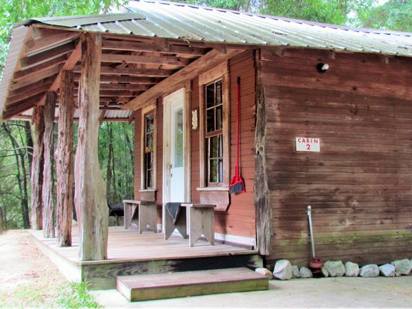 Cabin rental at Canoe & Trail Outpost