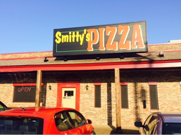 If you're in Southern Hills and need pizza? Smitty's is the place