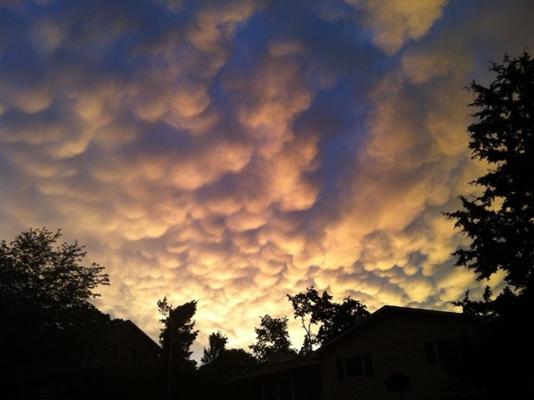 Stunning display of mammatus clouds after a storm over Southwest Boulevard