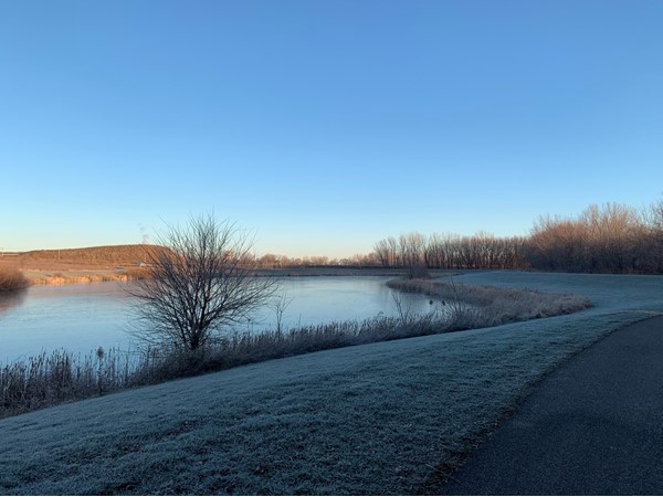 Frosty morning on Prairie Lake