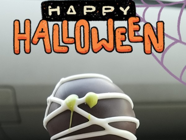 Spooky cake pop from Starbucks near Hendrix College in Conway