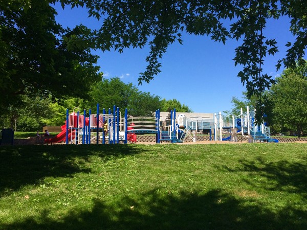 Rotary Park has tennis, horseshoes, sand volleyball, basketball, walking trail, lake and play area