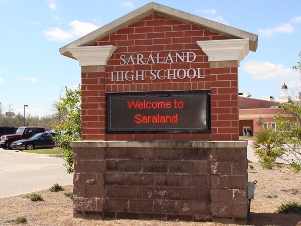 Saraland Schools provide outstanding facilities, state-of-the-art technology, and great teachers!