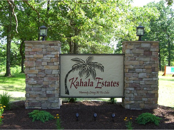 Kahala Estates Subdivision is a popular neighborhood in Linn Creek 
