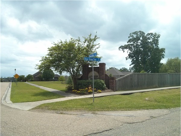 Entrance to Jefferson Quarters subdivision on Hoo Shoo Too Rd.