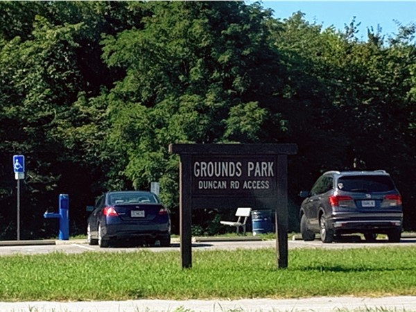 Entrance and parking for Grounds Park and Lake Remembrance from Duncan Road